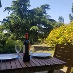 Homestay Et Dans Un Lieu Calme Et Champetre Les Grippeaux Proche Parthenay *