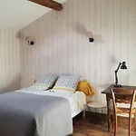 Homestay Et Dans Un Lieu Calme Et Champetre Les Grippeaux Proche Parthenay