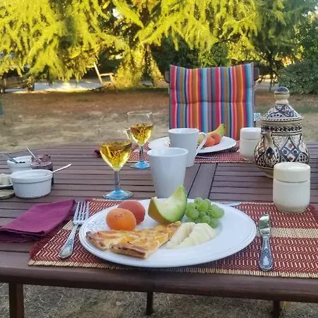 民宿 Et Dans Un Lieu Calme Et Champetre Les Grippeaux Proche Parthenay *