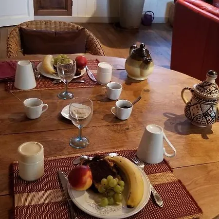 Homestay Et Dans Un Lieu Calme Et Champetre Les Grippeaux Proche Parthenay Gourge