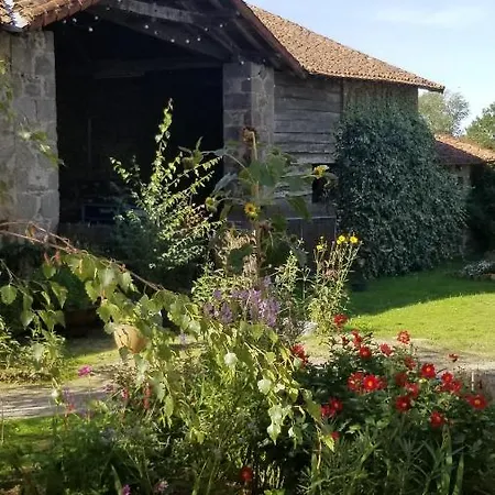Et Dans Un Lieu Calme Et Champetre Les Grippeaux Proche Parthenay * Gourgé