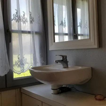 Et Dans Un Lieu Calme Et Champetre Les Grippeaux Proche Parthenay *