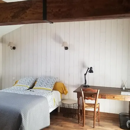 Et Dans Un Lieu Calme Et Champetre Les Grippeaux Proche Parthenay